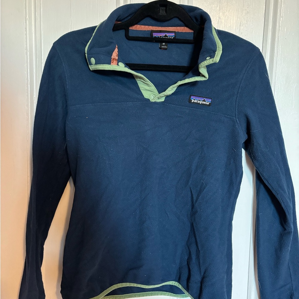 Patagonia Women's Blue and Green Cowl Neck Sweater